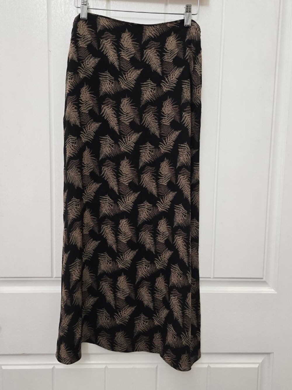Vintage Calvin Klein 100% Silk Maxi Skirt - Fern Print
